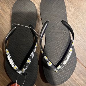 Havaiana’s slim print strap daisys size 39-40